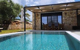Elaionas Estate Perdika